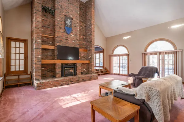 $799,000 | 160 Jennifer Drive, Chester, NH 03036