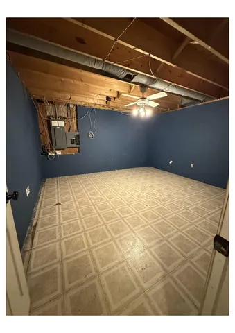 $915,000 | 160 Jennifer Drive, Chester, NH 03036