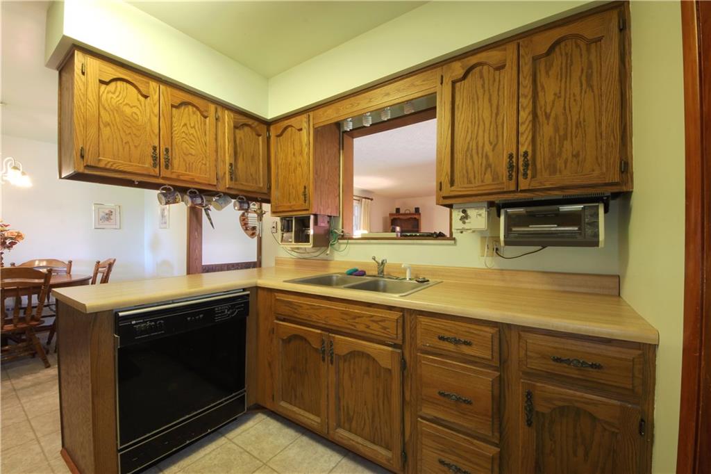 7405 Milhouse Road Indianapolis, IN 46221 - Photo 3 of 16 Gallery Image 3