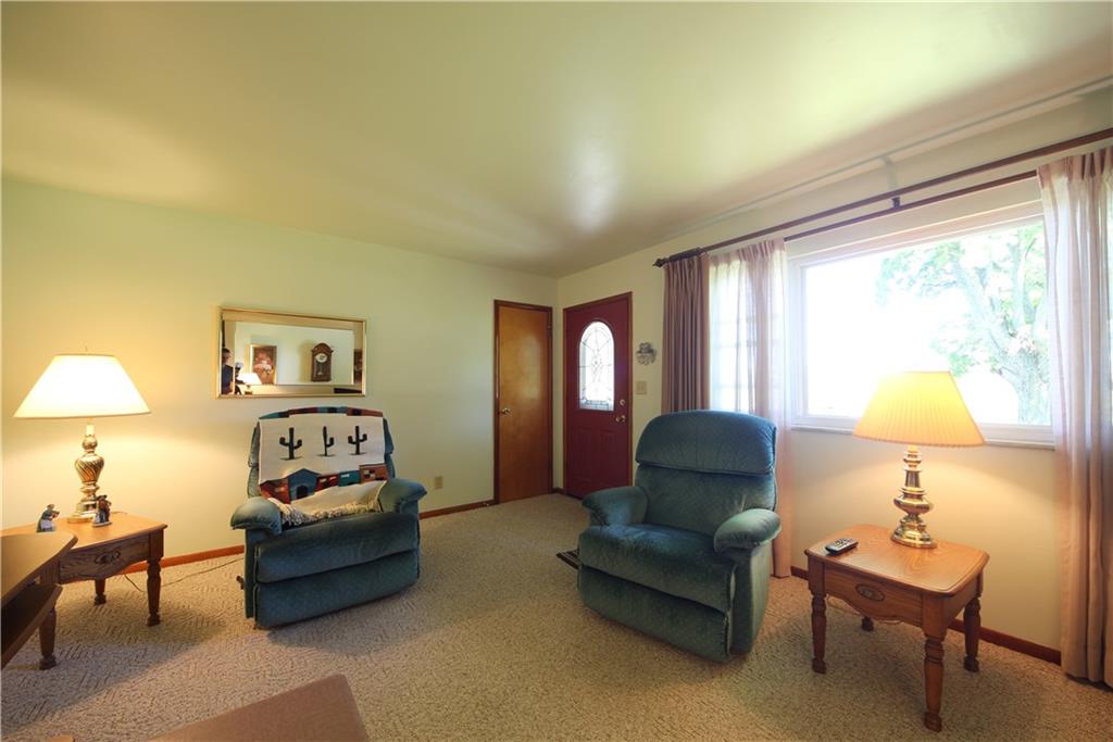 7405 Milhouse Road Indianapolis, IN 46221 - Photo 4 of 16 Gallery Image 4