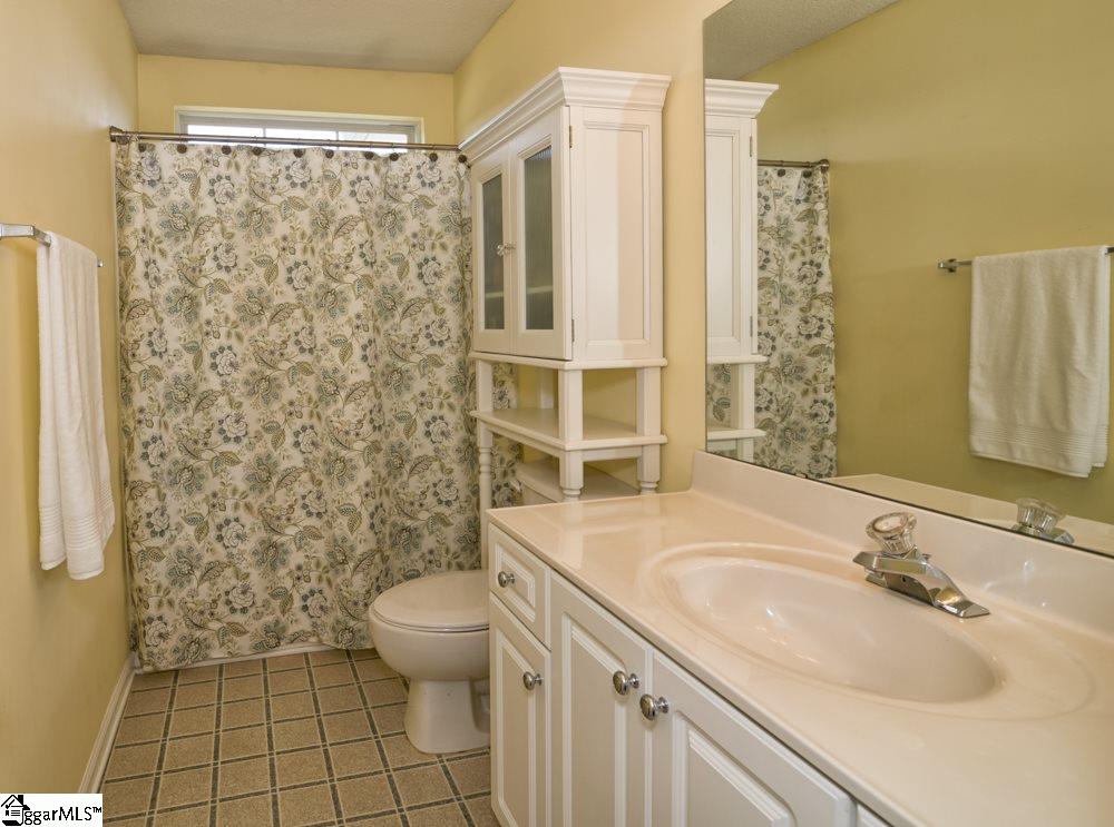 317 Canvasback Way Easley, SC 29642 - Photo 23 of 32 Gallery Image 23