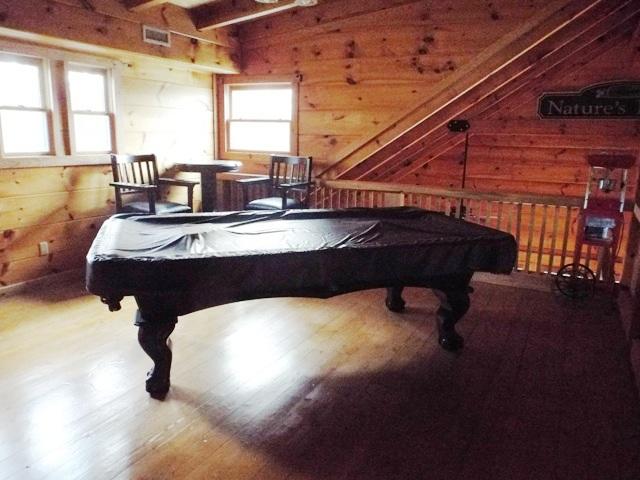 222 Rivers Edge Lane Benton, TN 37307 - Photo 5 of 59 222 Rivers Edge DSCF6182 loft