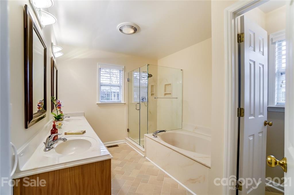 8114 Stevens Mill Road Matthews, NC 28104 - Photo 18 of 30 Gallery Image 18