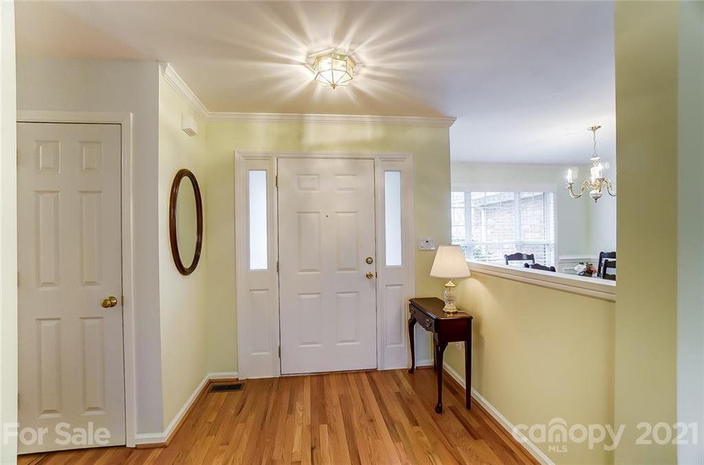 8114 Stevens Mill Road Matthews, NC 28104 - Photo 3 of 30 Gallery Image 3
