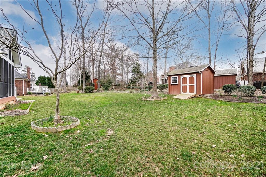 8114 Stevens Mill Road Matthews, NC 28104 - Photo 24 of 30 Gallery Image 24