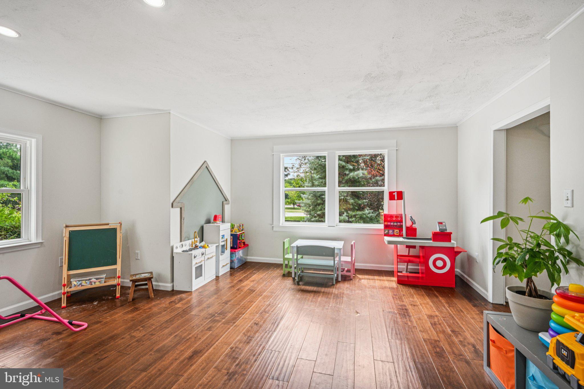 53 Hartford Road Delran, NJ 08075 - Photo 19 of 54