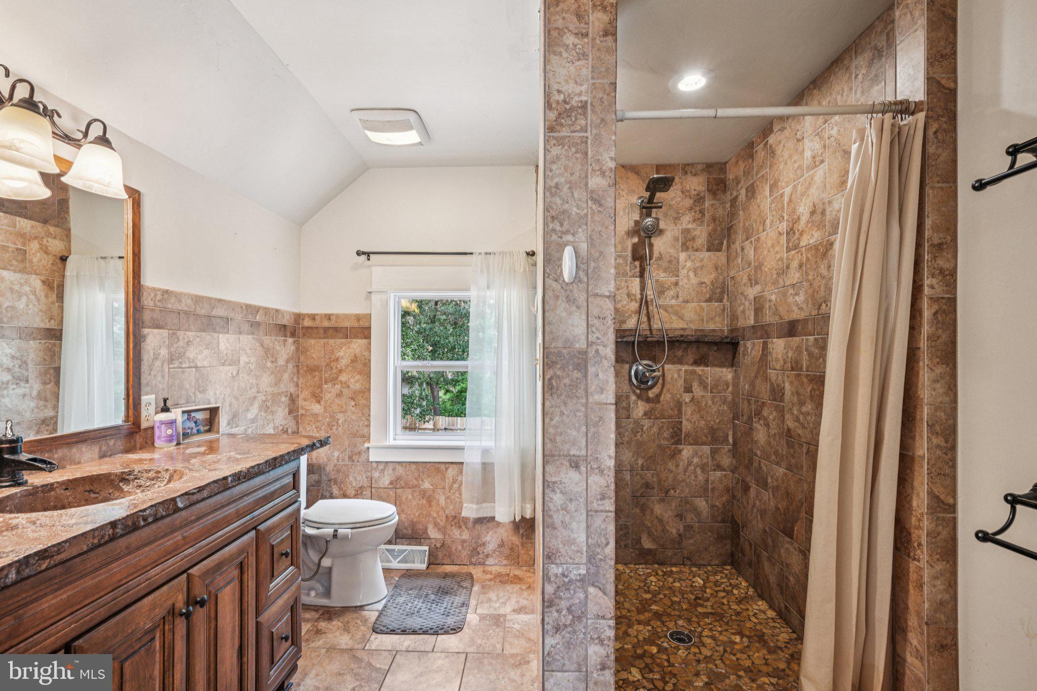 53 Hartford Road Delran, NJ 08075 - Photo 24 of 54