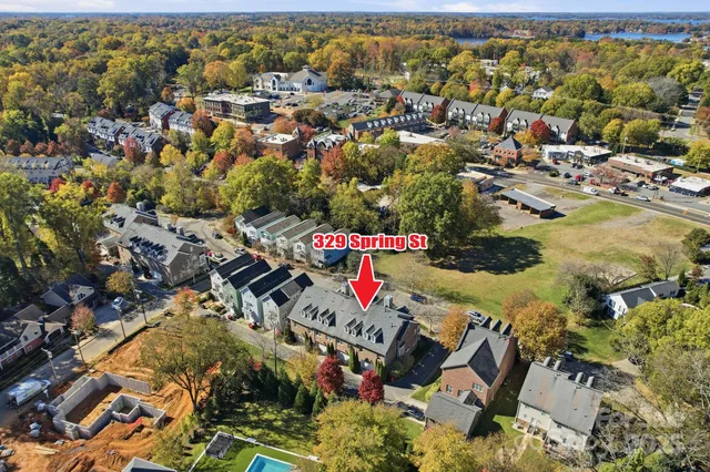 a view of outdoor space yard and patio