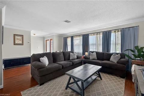 $429,000 | 2333 Dover Avenue, Fort Myers, FL 33907