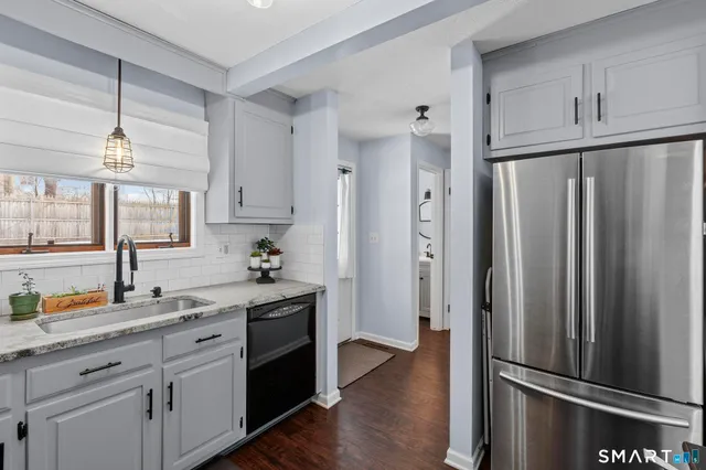 $265,900 | 100 Northampton Lane, Unit 9, Plainville, CT 06062