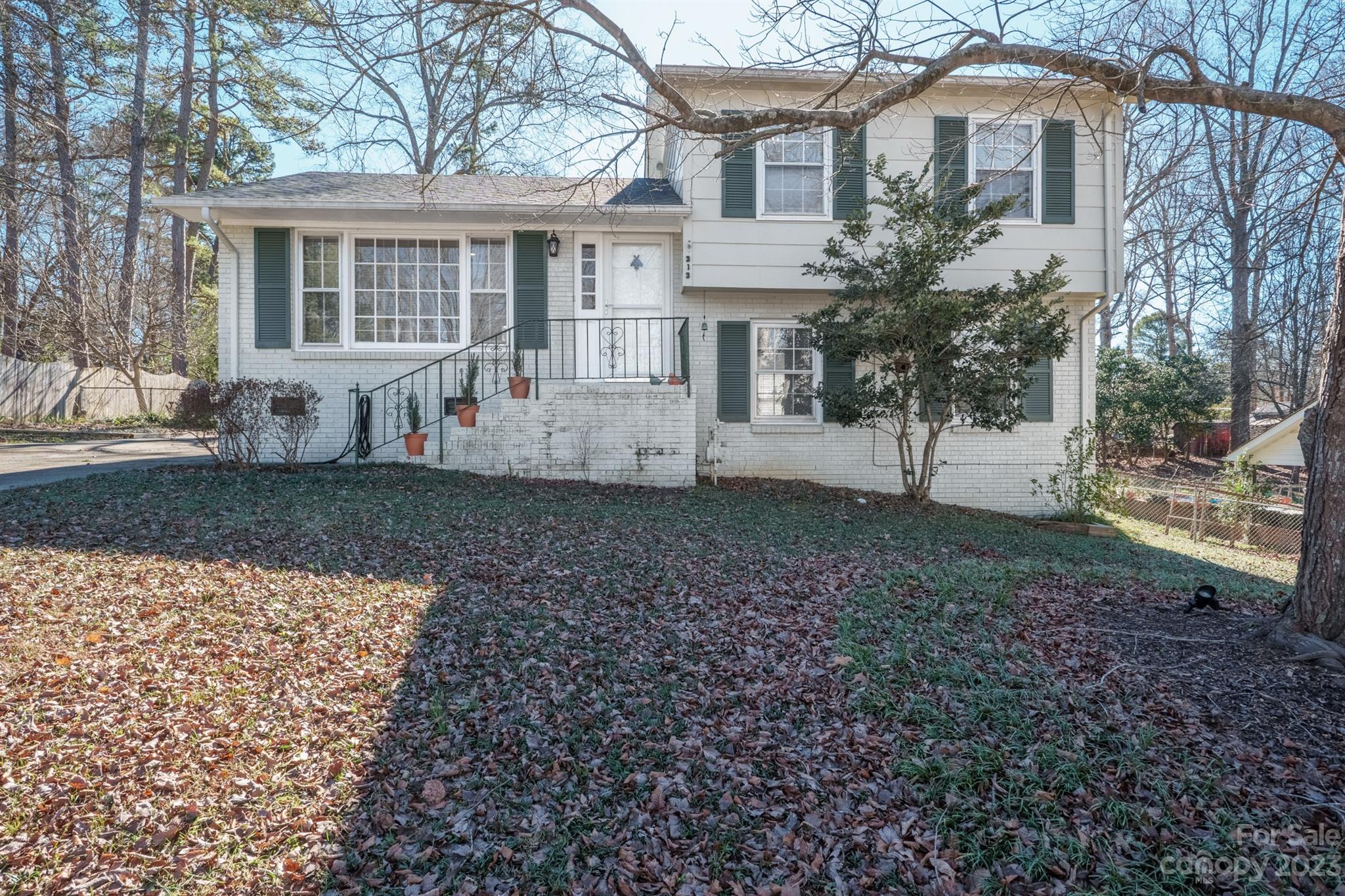 313 Clearbrook Road Matthews, NC 28105 - Photo 35 of 48 Gallery Image 35