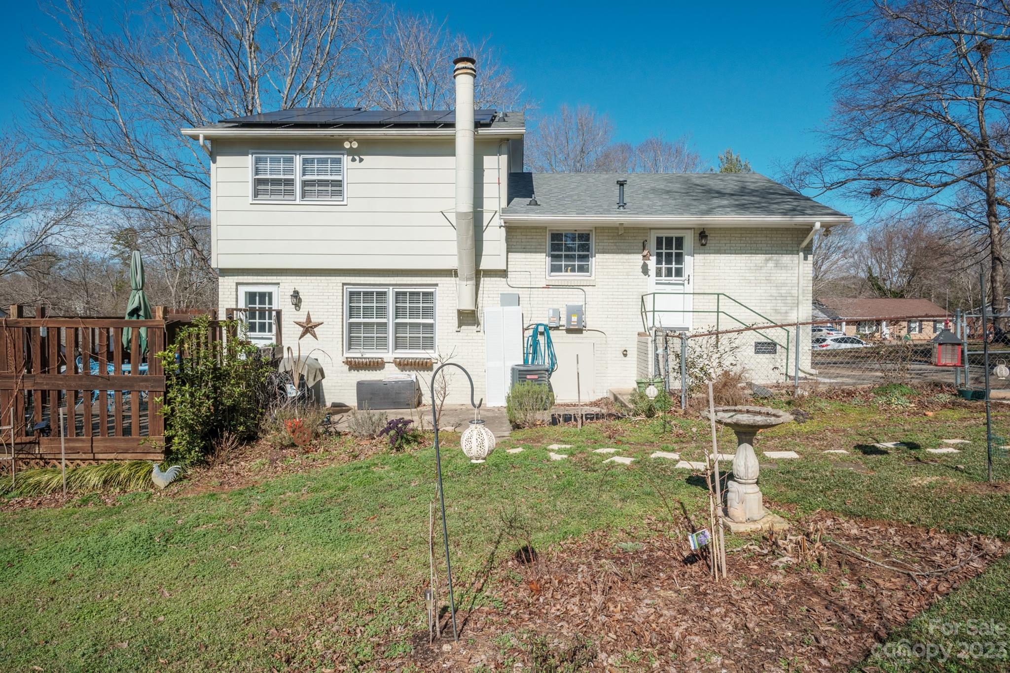 313 Clearbrook Road Matthews, NC 28105 - Photo 38 of 48 Gallery Image 38