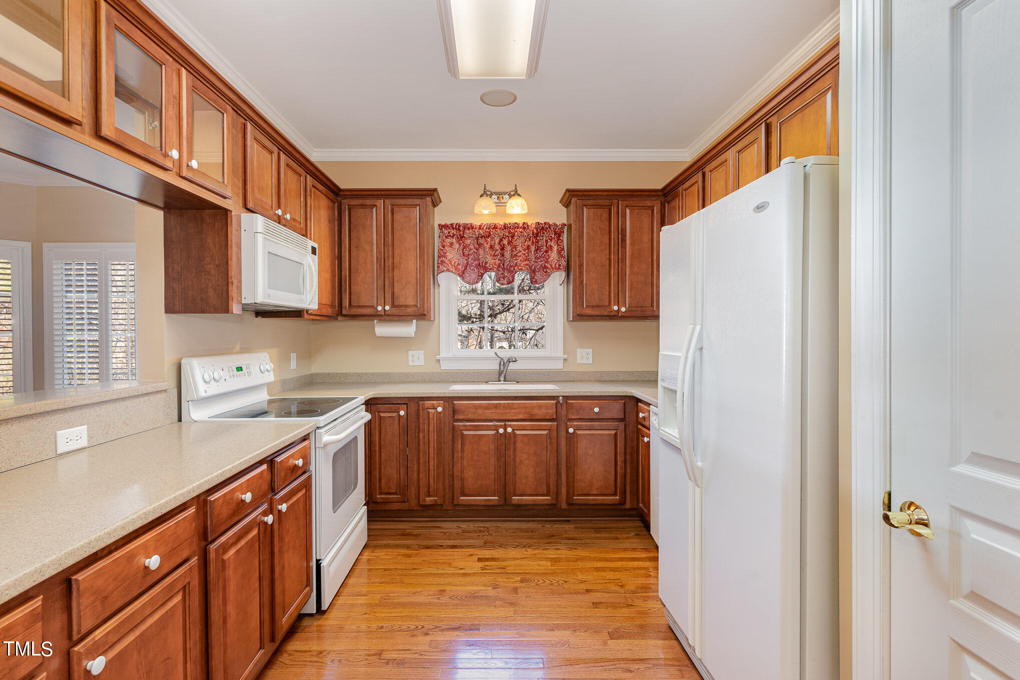7510 Lead Mine Road, Unit 104 Raleigh, NC 27615 - Photo 3 of 23 010_dsc00023-edit