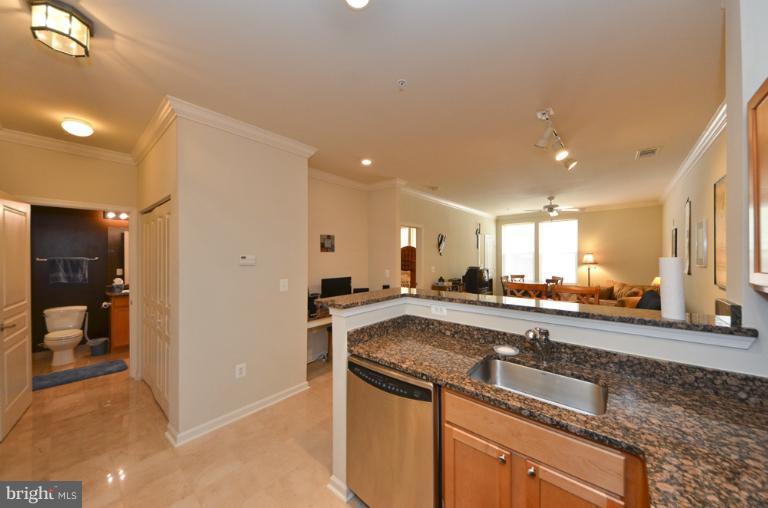 12000 Market Street, Unit 128 Reston, VA 20190 - Photo 9 of 25 Interior (General)