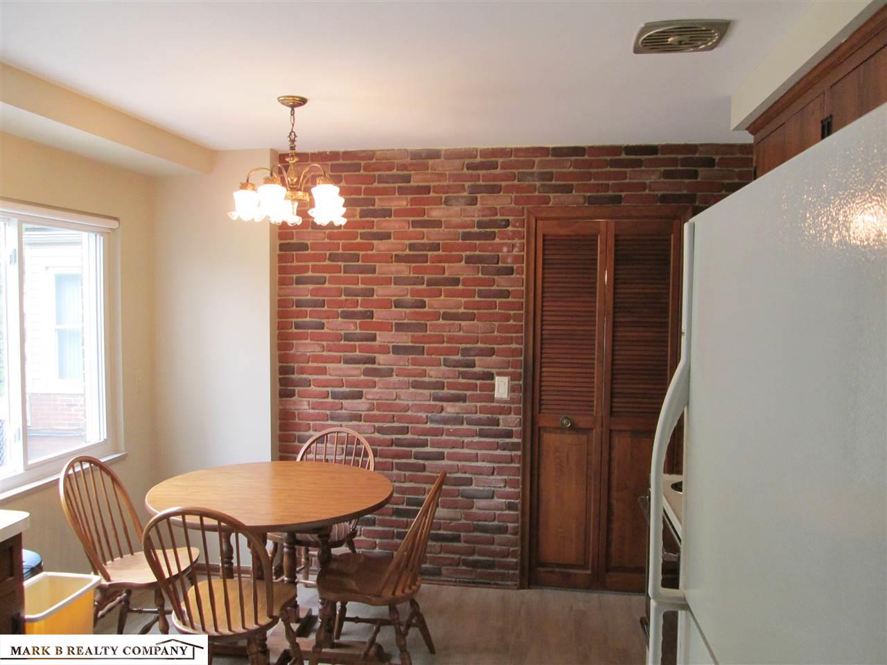 1912 Prestwick Road Grosse Pointe Woods, MI 48236 - Photo 19 of 24