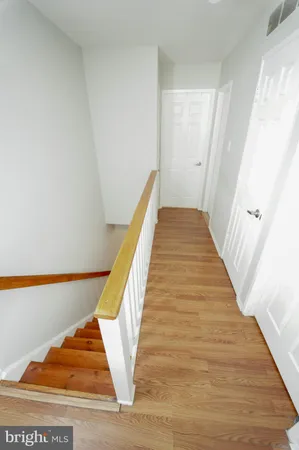 $265,000 | 7 Brian Court, New Castle, DE 19720