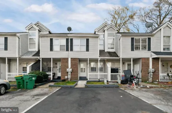 $265,000 | 7 Brian Court, New Castle, DE 19720