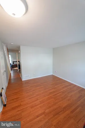 $265,000 | 7 Brian Court, New Castle, DE 19720