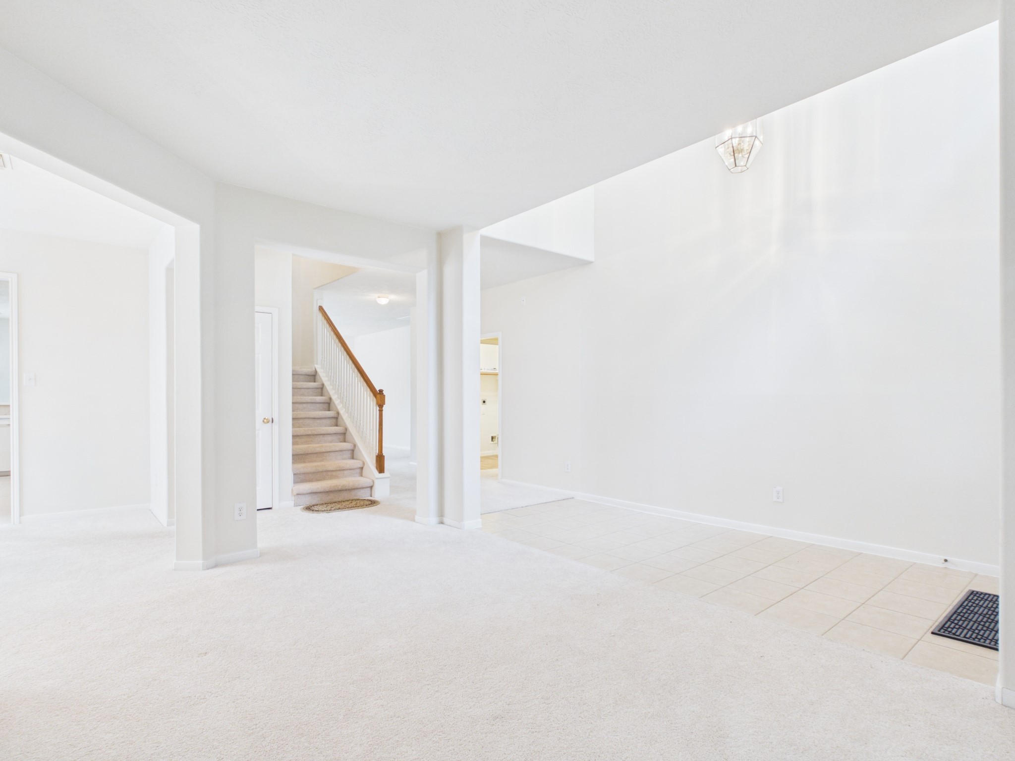 4702 Rolling View Court Houston, TX 77345 - Photo 5 of 27