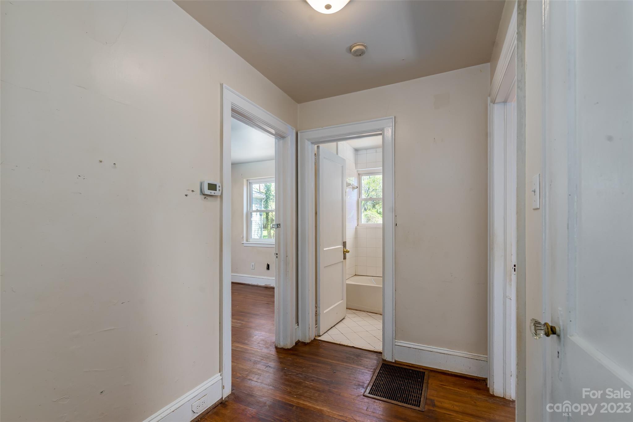 1249 Edgewood Road Charlotte, NC 28208 - Photo 17 of 26 Gallery Image 17