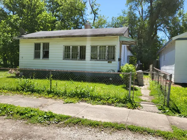 $137,279 | 1700 East Glenn Avenue, Springfield, IL 62703