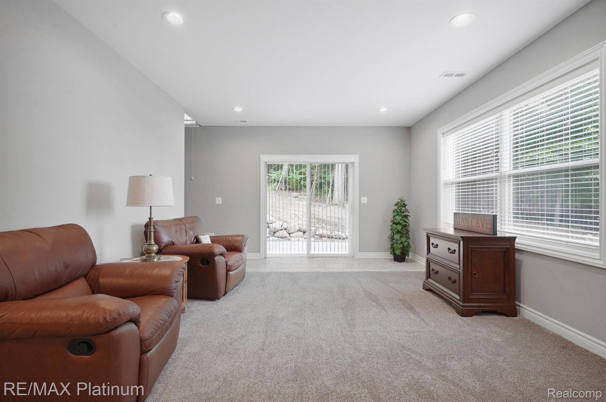 2950 Jewell Road Howell, MI 48843 - Photo 15 of 27 Gallery Image 15