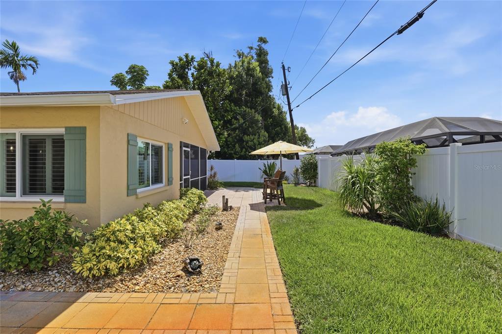 707 Beverly Road Venice, FL 34293 - Photo 26 of 59