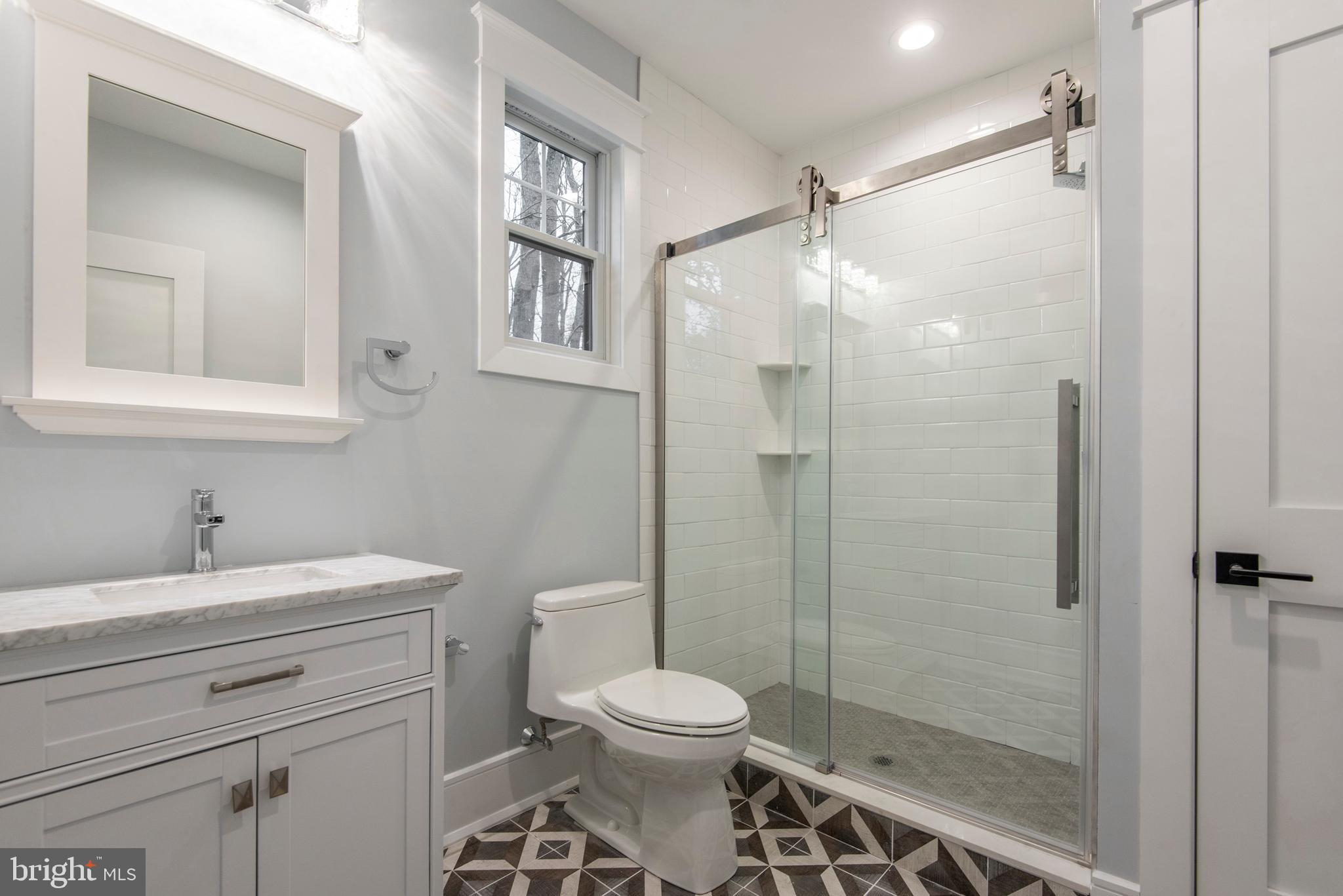 10 Crestline Road Wayne, PA 19087 - Photo 38 of 63 1st Floor Bedroom Private Bath