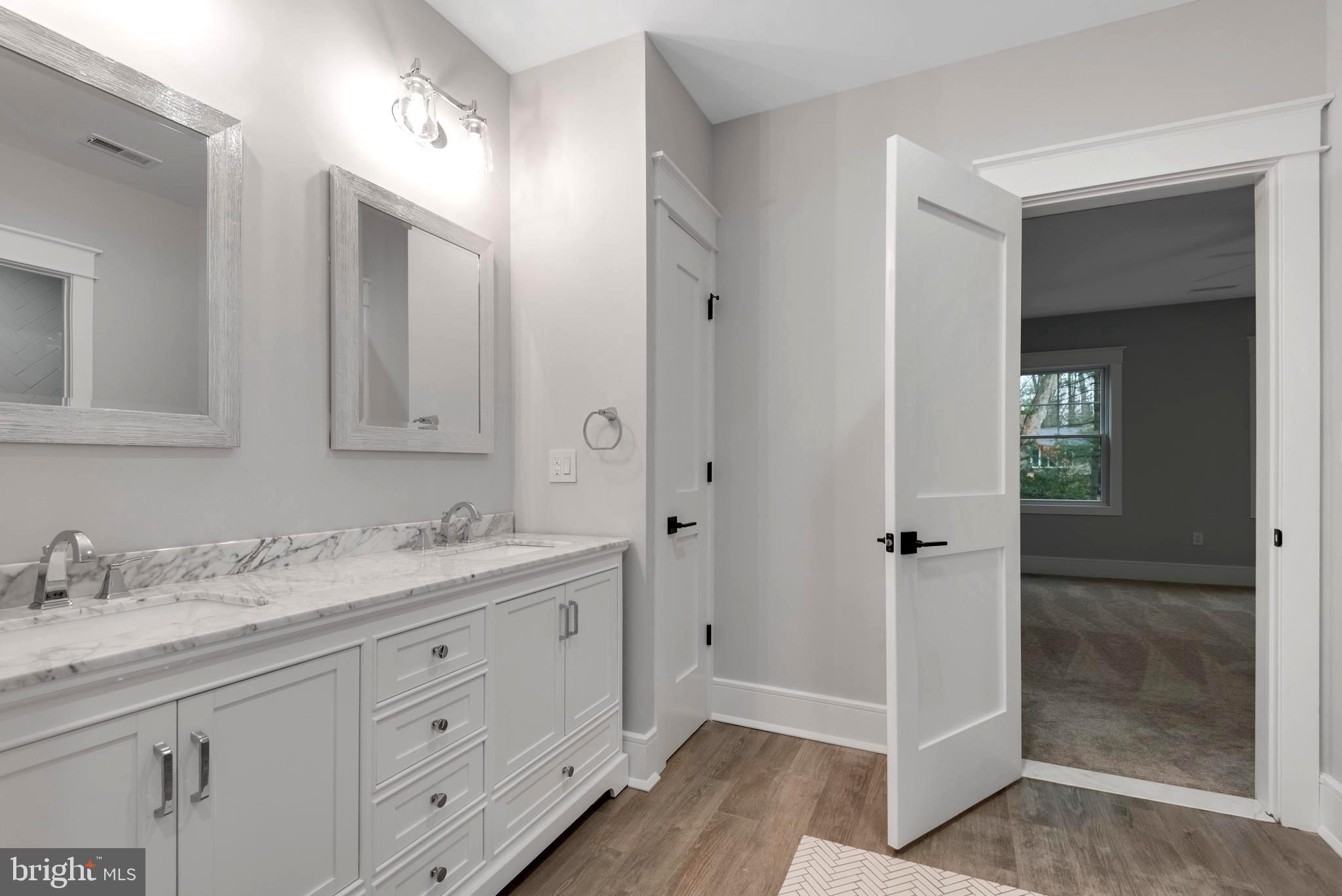 10 Crestline Road Wayne, PA 19087 - Photo 48 of 63 Jack/Jill Bath