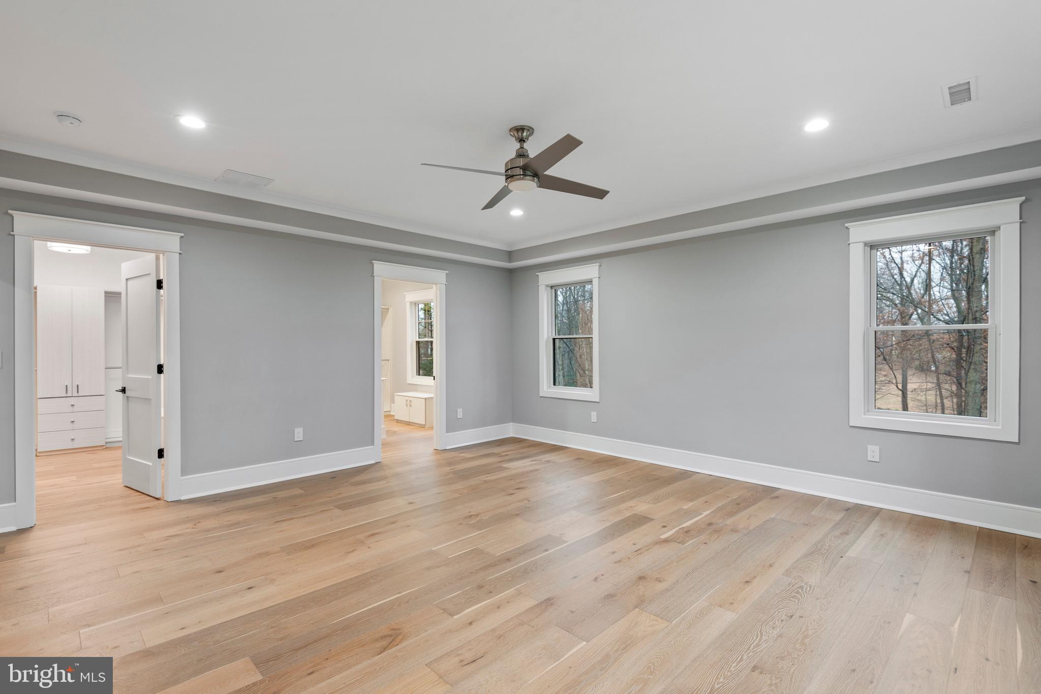 10 Crestline Road Wayne, PA 19087 - Photo 55 of 63 MBR Suite w/His-Her Custom Closets