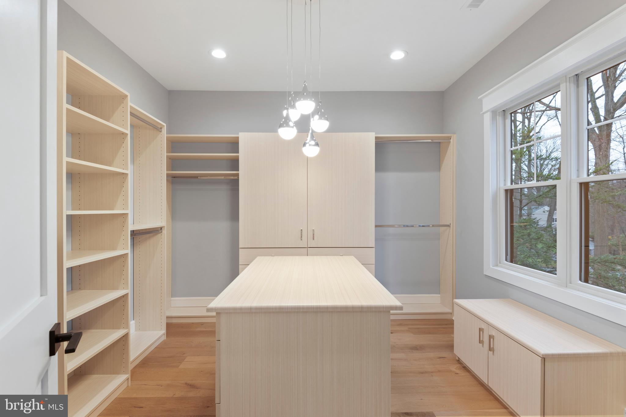 10 Crestline Road Wayne, PA 19087 - Photo 56 of 63 MBR Custom Closet Hers