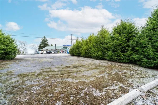 $159,900 | 1946 State Rte 208, West Middlesex, PA 16159