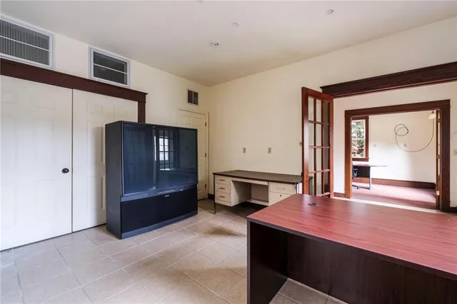 $159,900 | 1946 State Rte 208, West Middlesex, PA 16159