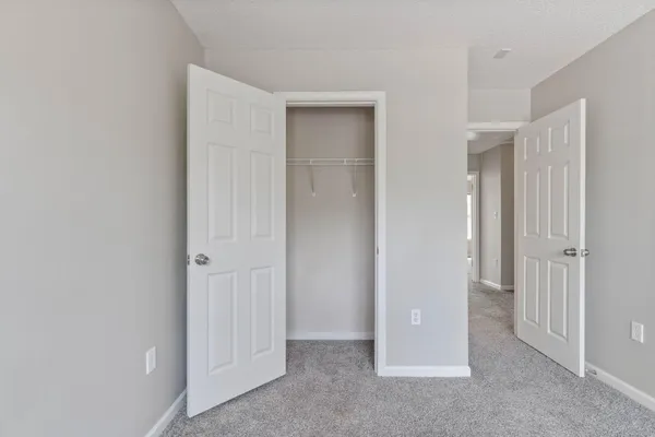 $1,395 | 183 Swaying Pine Court, Crestview, FL 32539