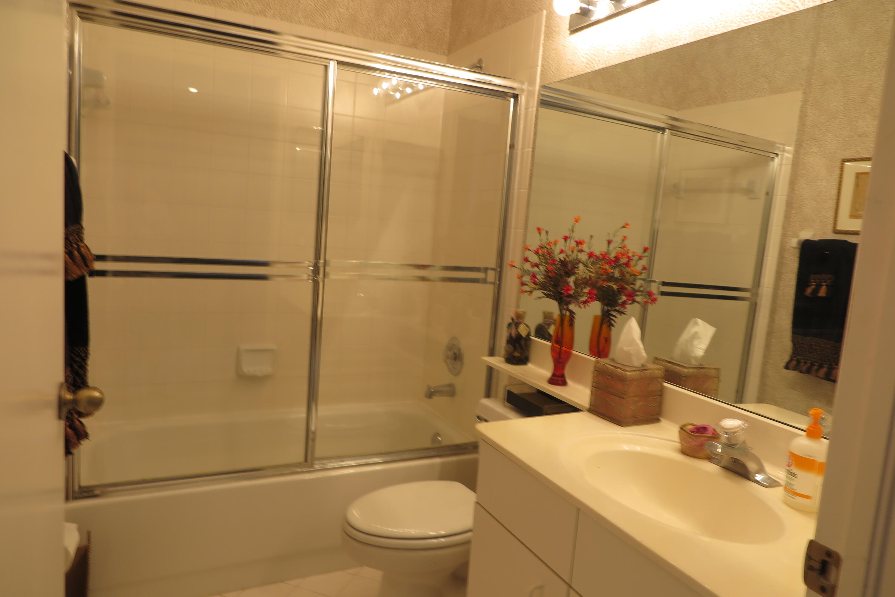 22799 Trelawny Terrace, Unit E Boca Raton, FL 33433 - Photo 15 of 17 Bath 2