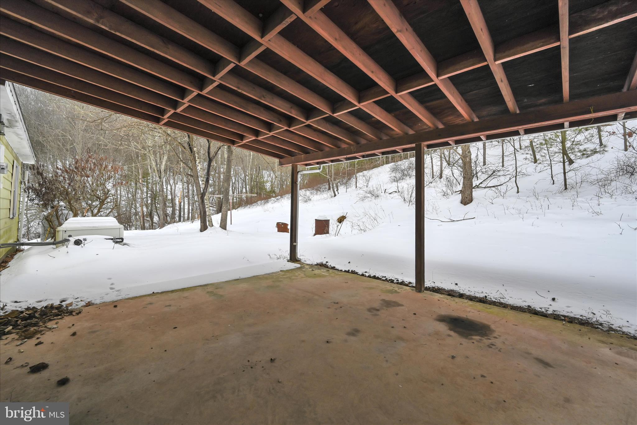283 Pleasant Valley Road New Ringgold, PA 17960 - Photo 25 of 36 Back Patio