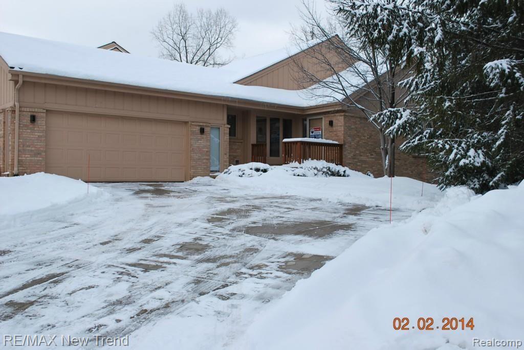 21760 River Ridge Trail Farmington, MI 48335 - Photo 1 of 15 PRIMARY #2.jpg
