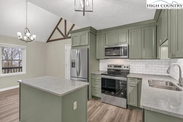 $535,000 | 277 Woodland Lane, Blowing Rock, NC 28605