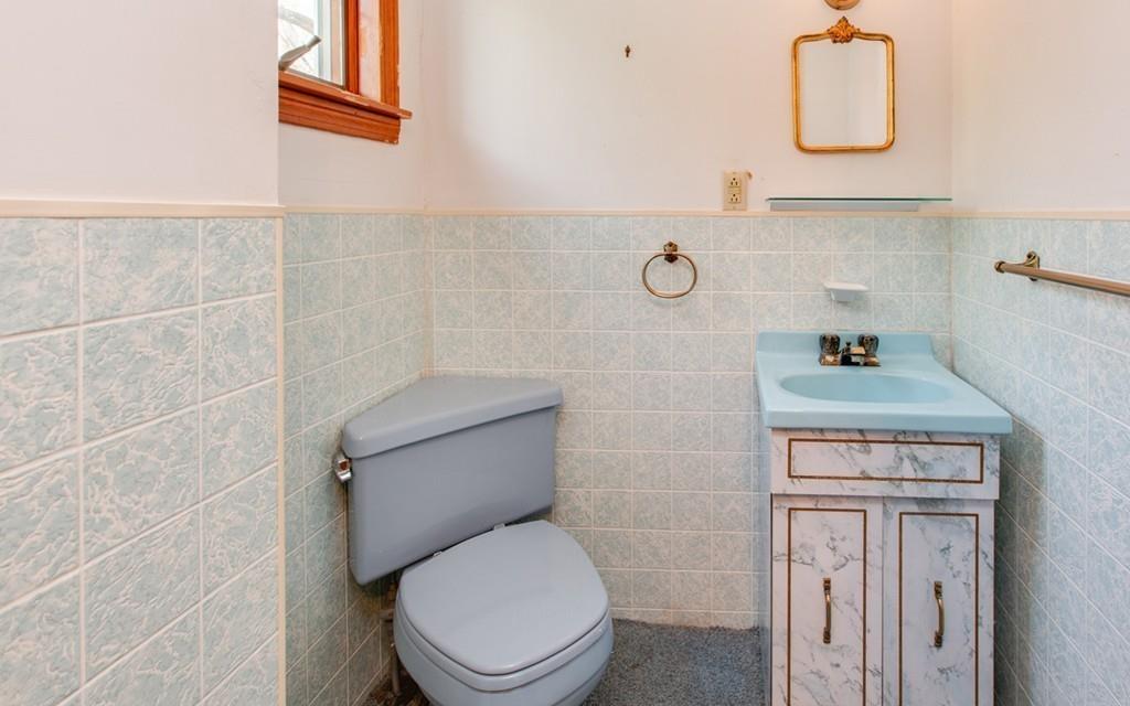 8 Clark Road Andover, MA 01810 - Photo 13 of 15 Gallery Image 13
