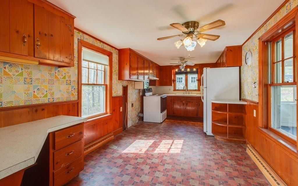 8 Clark Road Andover, MA 01810 - Photo 6 of 15 Gallery Image 6