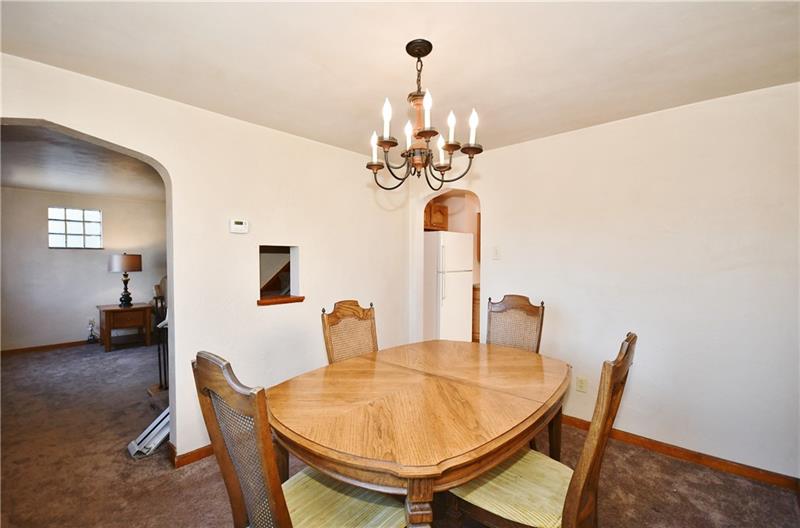240 East Willock Road Pittsburgh, PA 15227 - Photo 12 of 25 Gallery Image 12