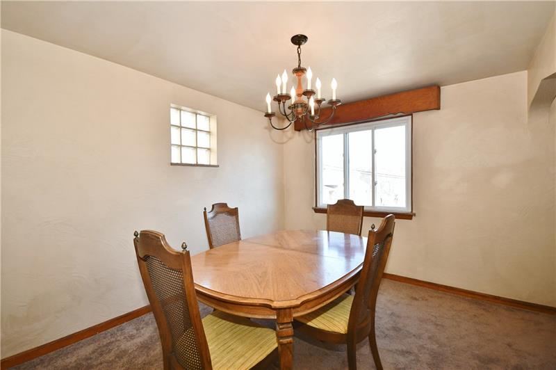 240 East Willock Road Pittsburgh, PA 15227 - Photo 13 of 25 Gallery Image 13