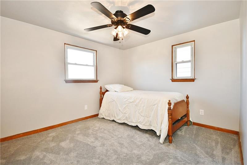 240 East Willock Road Pittsburgh, PA 15227 - Photo 15 of 25 Gallery Image 15