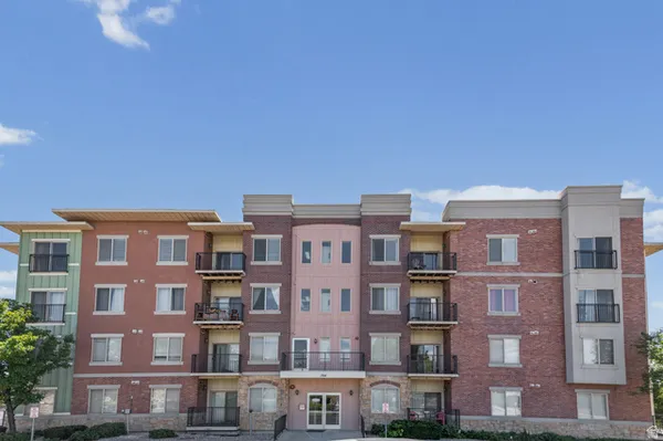 $360,000 | 194 Albion Village Way, Unit 105, Sandy, UT 84070
