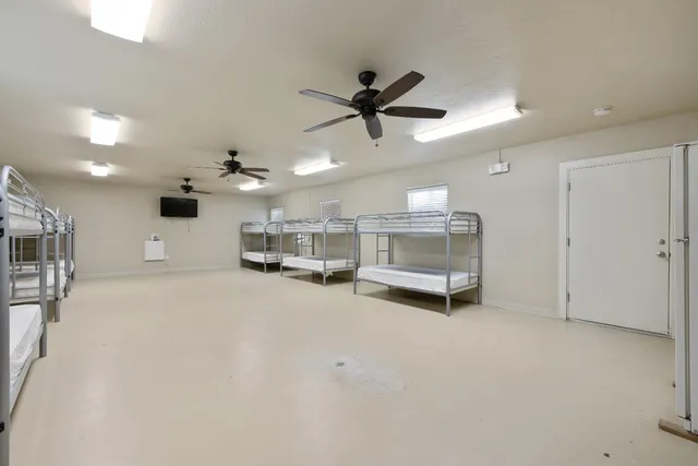 $2,400,000 | 638 West Kern Street, Dinuba, CA 93618