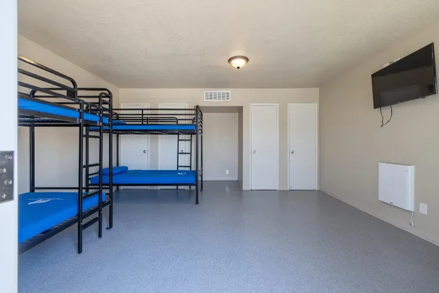 $2,400,000 | 638 West Kern Street, Dinuba, CA 93618