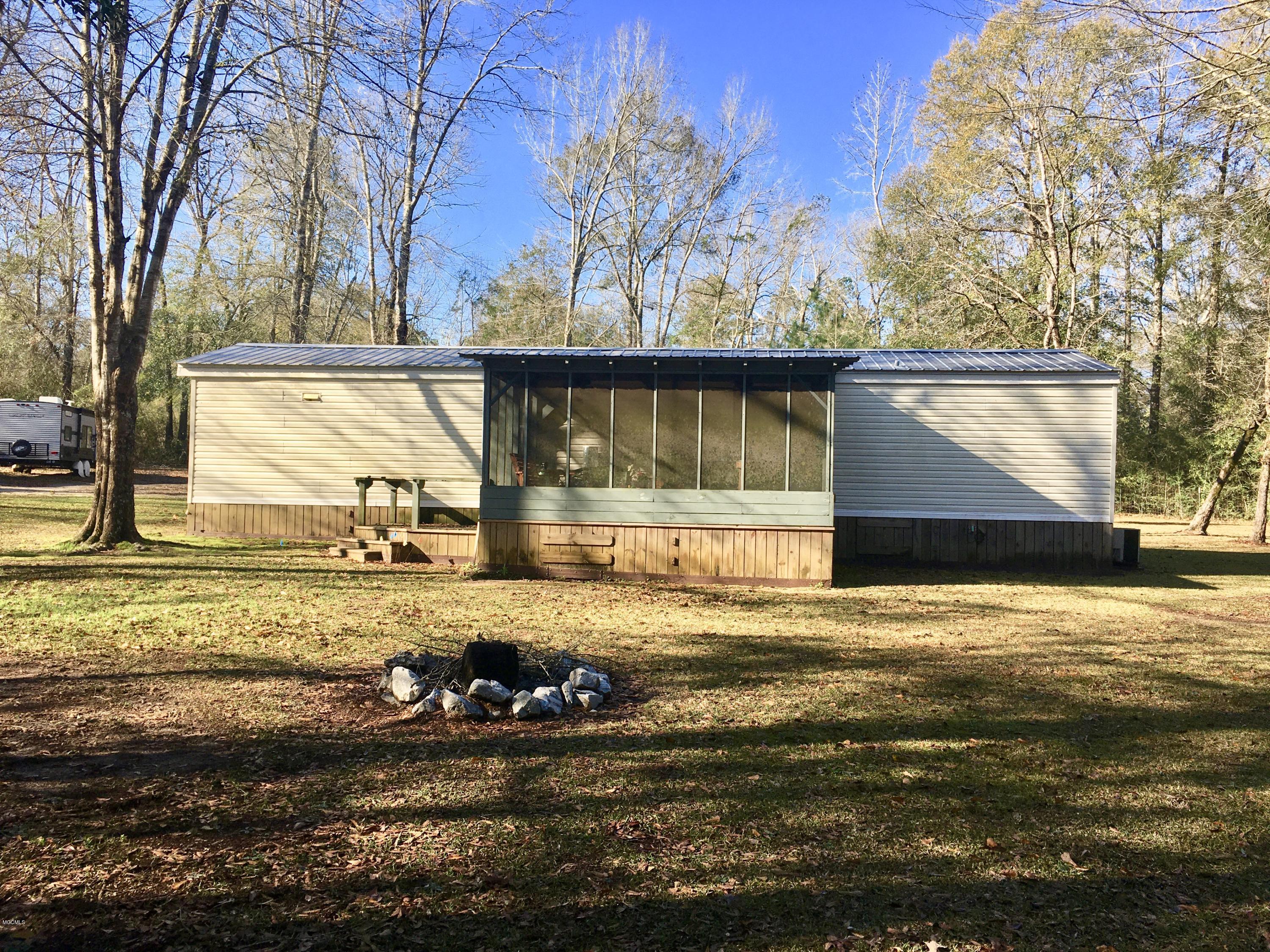 73 Smith Road Perkinston, MS 39573 - Photo 9 of 46 fullsizeoutput_19a3