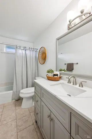 $635,000 | 6550 Meadowridge Drive, Santa Rosa, CA 95409