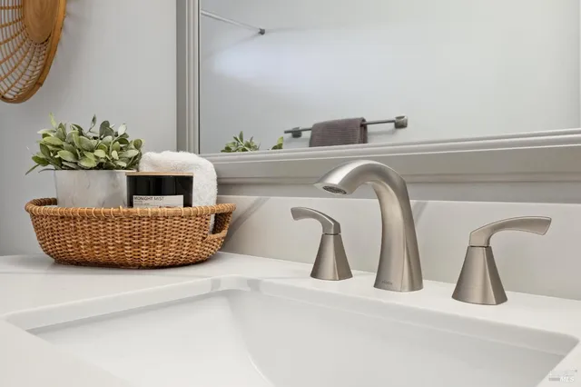 $635,000 | 6550 Meadowridge Drive, Santa Rosa, CA 95409