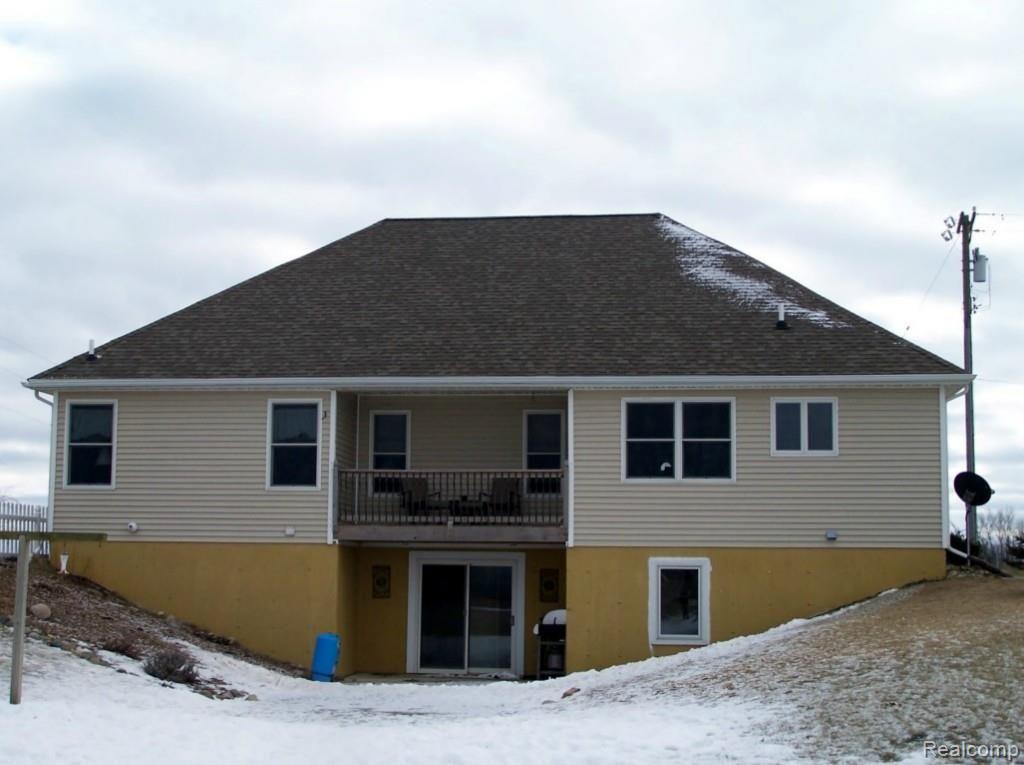 3840 Brace Road Fort Gratiot, MI 48059 - Photo 26 of 32 100_8173 (Medium) - Copy.jpg
